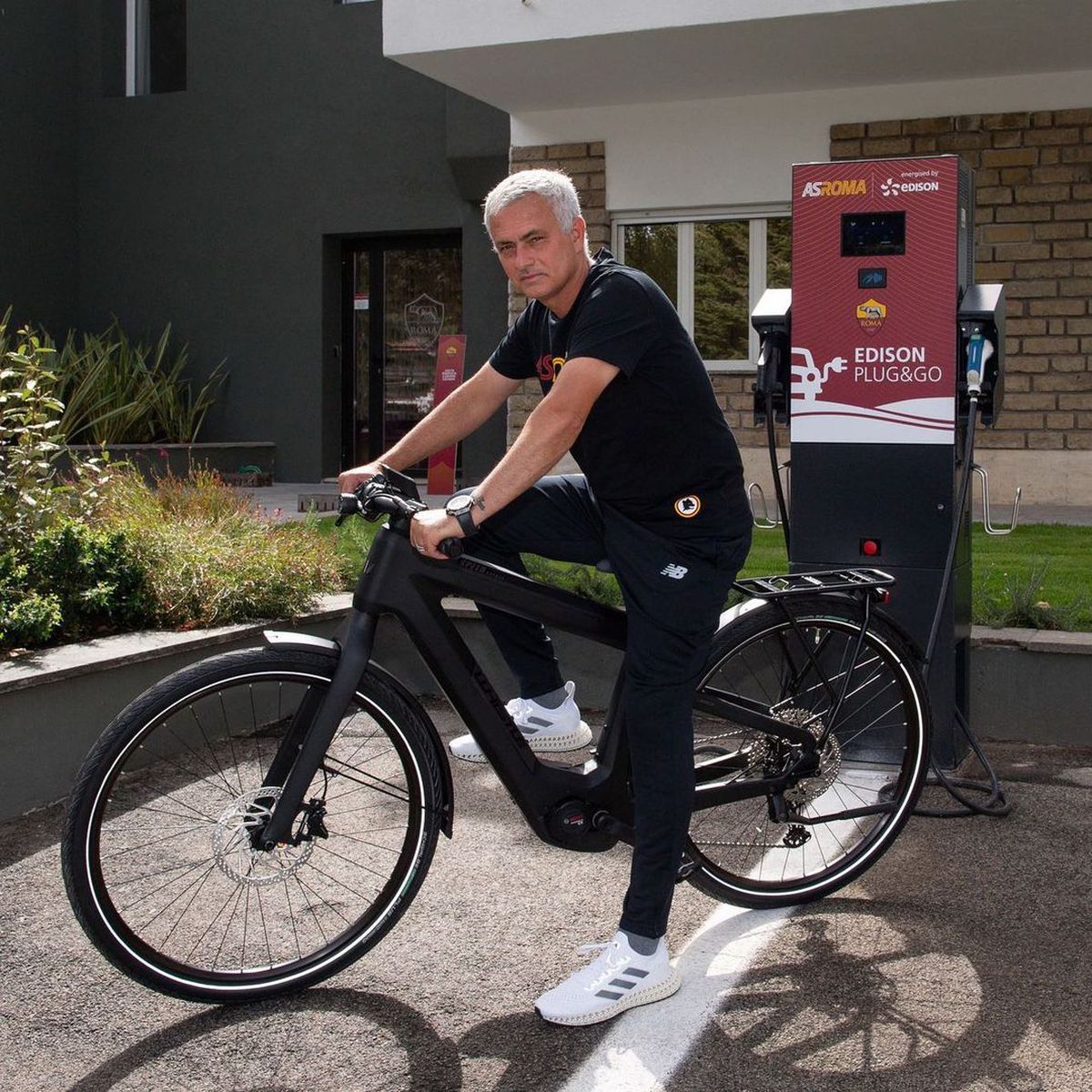 Jose Mourinho și-a făcut un tatuaj unic: „Sunt singurul din lume care îl poate avea”