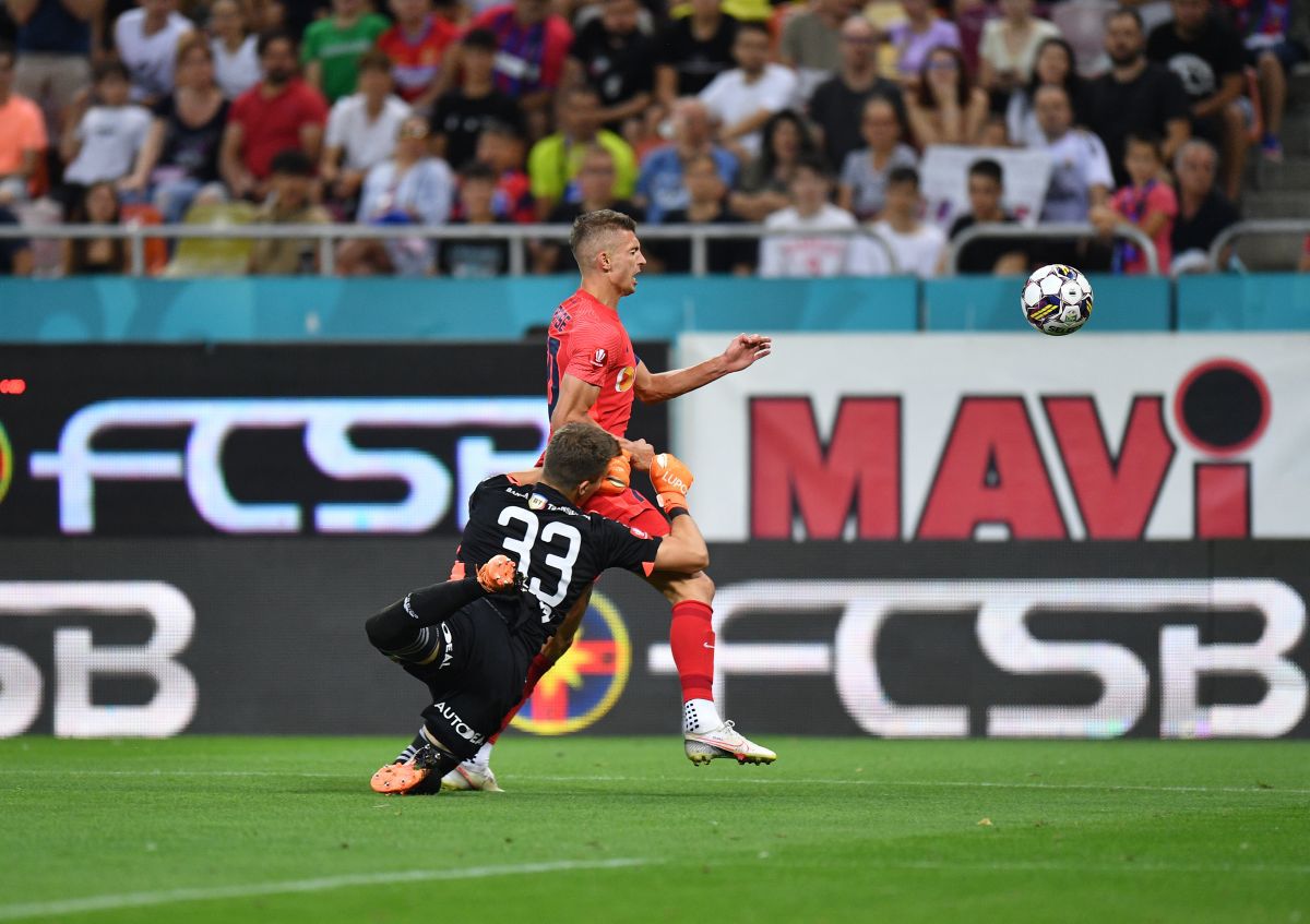 „FCSB nu ia titlul nici anul ăsta” » Dragomir a ironizat transferul lui Becali: „Cu stângul nu dă deloc, cu dreptul dă prost!”