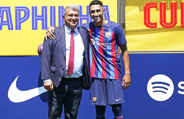 „Ofertă cu bani imaginari și plăți până în 2438!” » Barcelona, persiflată pe Twitter de un club din Europa