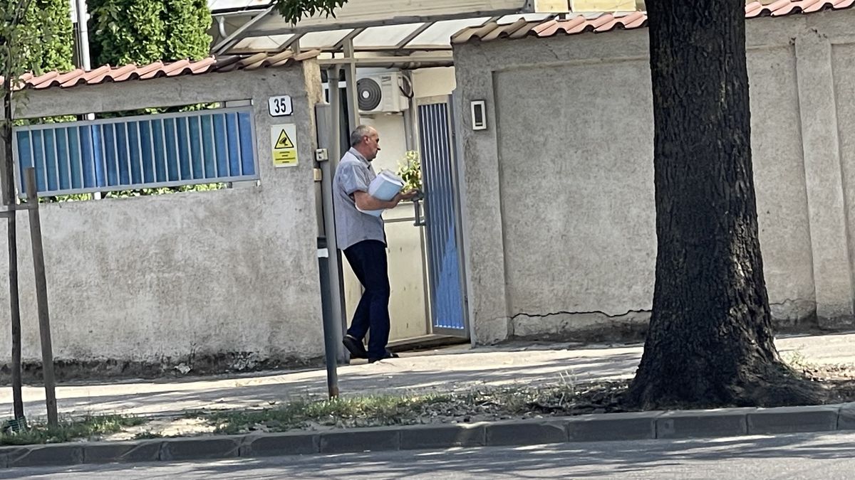 Un personaj-cheie, surprins alături de Argăseală în Ghencea