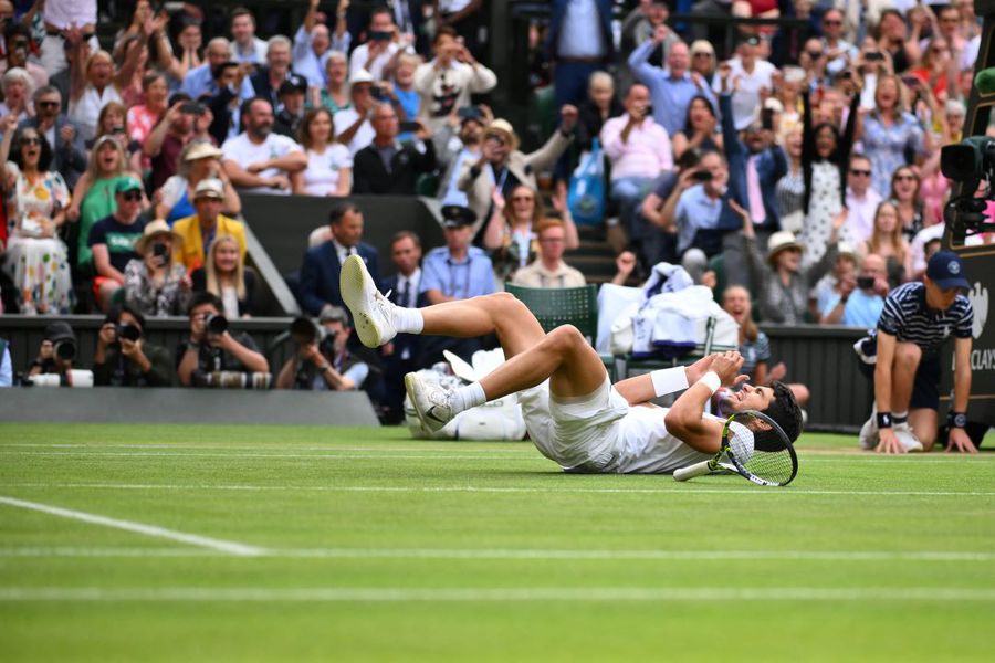 Lecția de la Wimbledon a lui Carlos Alcaraz: „Pot să mă mențin bine fizic și mintal timp de cinci ore contra unei legende”