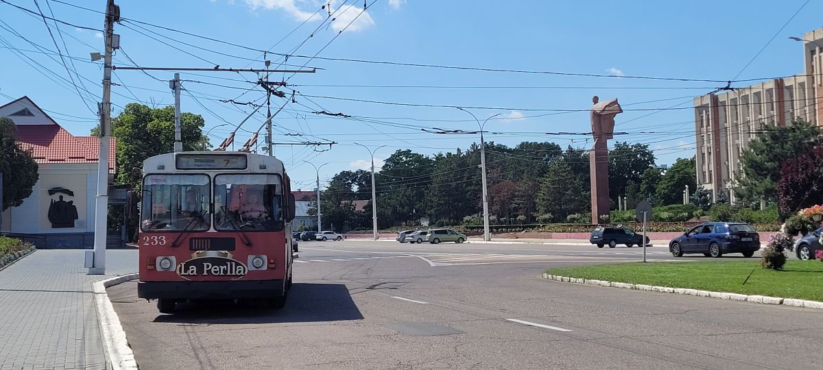 Reporterii GSP sunt prezenți în Tiraspol. Imagini din oraș și de la baza sportivă