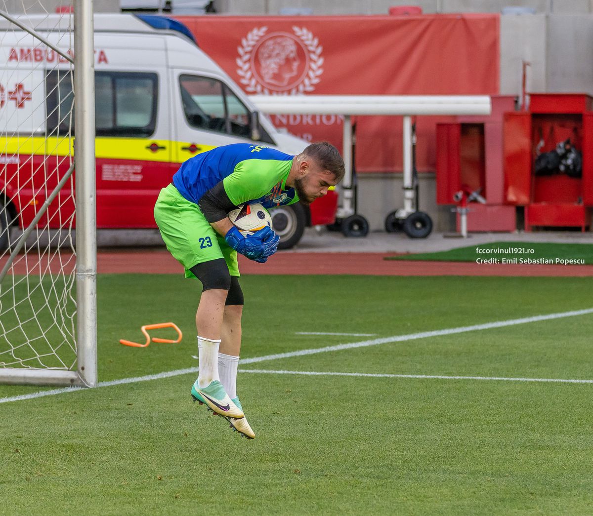 Corvinul pierde cu 2-0 la Sibiu, însă se califică în turul doi  » Urmează Rijeka