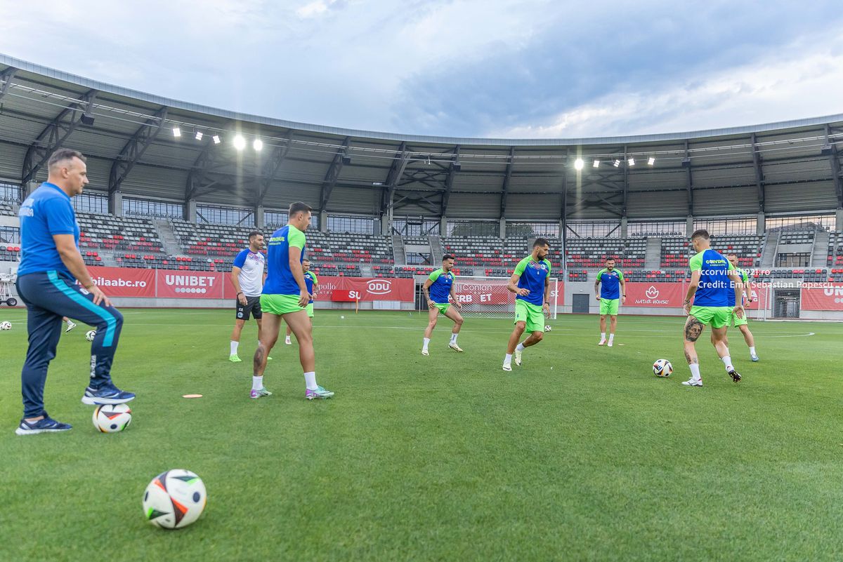 Corvinul pierde cu 2-0 la Sibiu, însă se califică în turul doi  » Urmează Rijeka