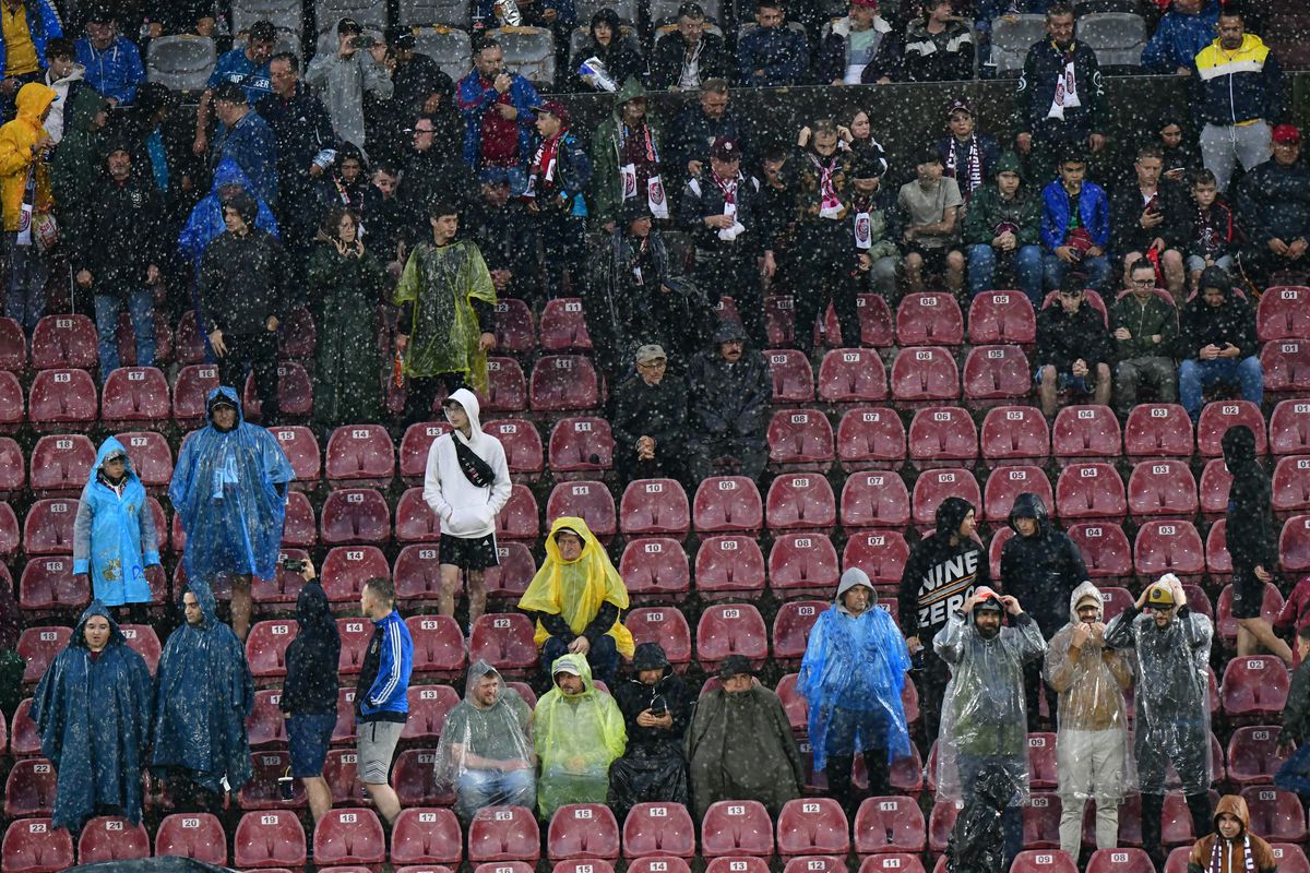 Victorie esențială în duelul direct România - Ungaria, în clasamentul coeficienților UEFA » Miza este uriașă pentru următoarea stagiune a Ligii Campionilor