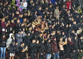 Steagul Ungariei, în tribune la CFR Cluj - Paksi » Ardelenii au strigat „România, România”