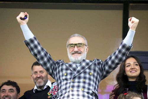 EXCLUSIV Gigi Becali, scăpat de comisii: nu mai plătește 357.000 de euro!