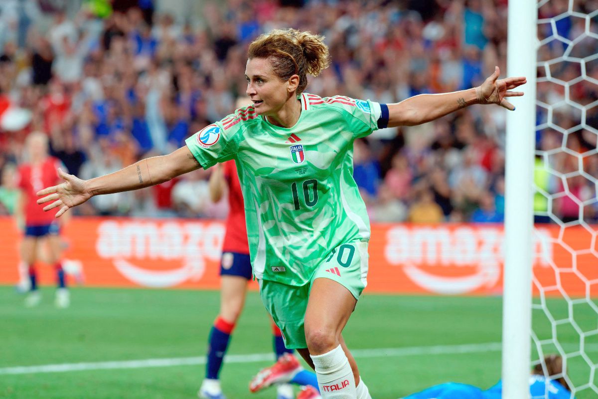 Cine e Cristiana, eroina de la Europeanul feminin de fotbal » La 35 de ani a strălucit și a calificat echipa în semifinale