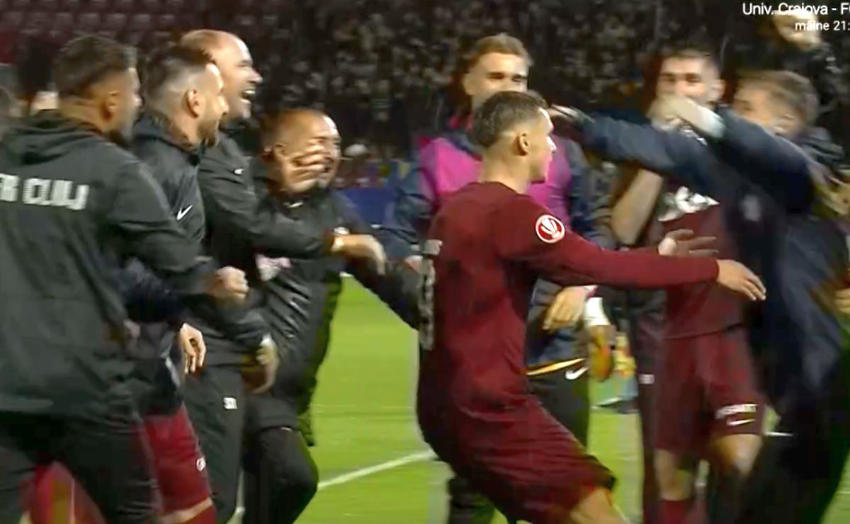 Gestul lui Louis Munteanu după golul cu Paksi