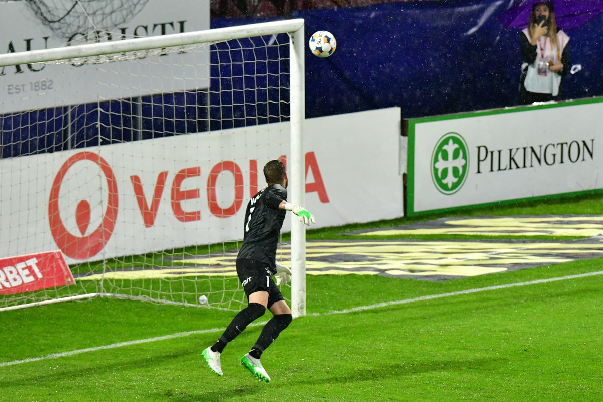 Ioan Varga, „la cald” după CFR Cluj - Paksi: „Pierdere mare”