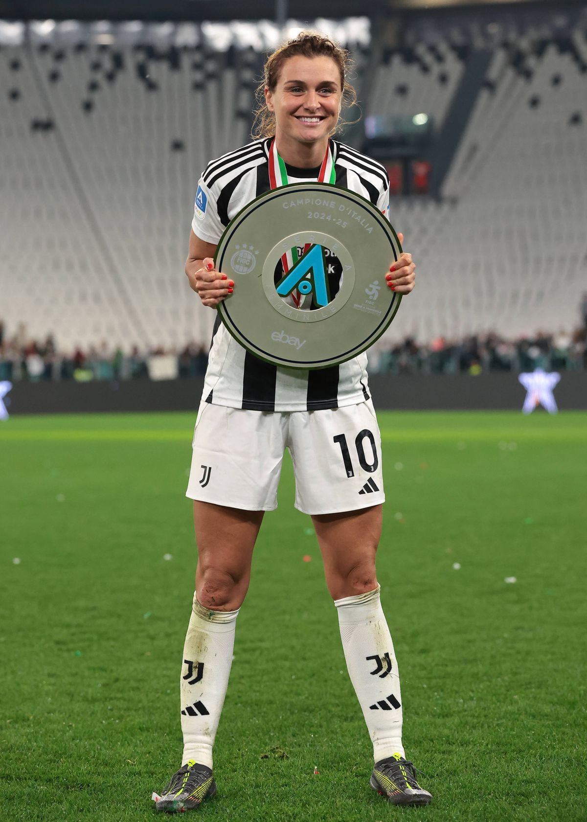 Cine e Cristiana, eroina de la Europeanul feminin de fotbal » La 35 de ani a strălucit și a calificat echipa în semifinale