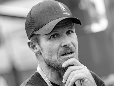 Felix Baumgartner a murit după ce s-a prăbușit cu parapanta