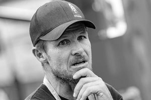 Felix Baumgartner a murit după ce s-a prăbușit cu parapanta
