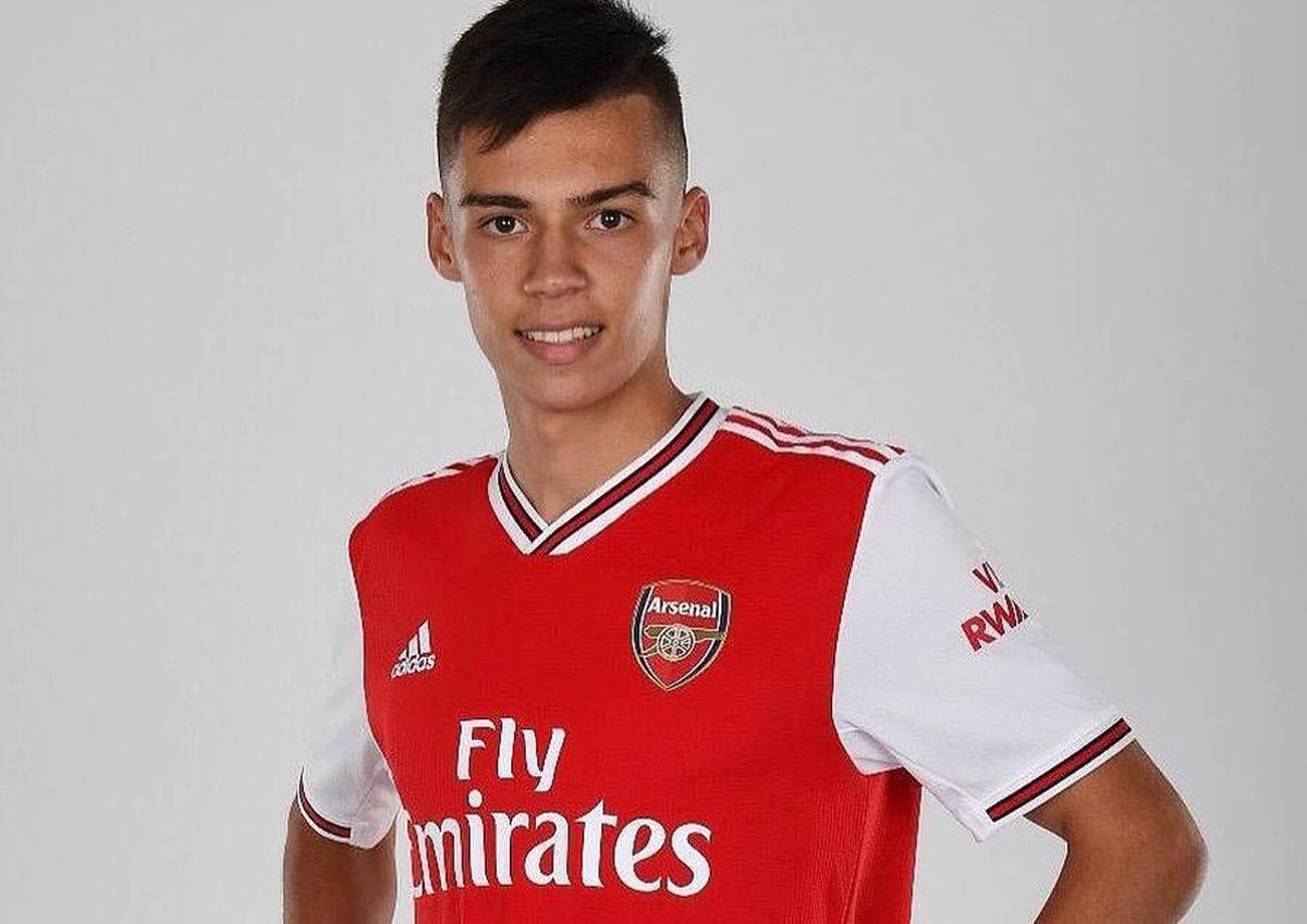 EXCLUSIV Cătălin Cîrjan a debutat la Arsenal U18 și vrea mai mult: „Muncesc din greu să fac pasul la prima echipă” » Vergil Andronache i-a dat încredere