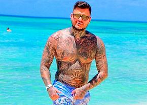 Povestea tatuajelor lui Adrian Mititelu jr.: capetele de lei, cifra magică și Cina cea de Taină