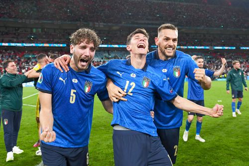 Manuel Locatelli (#5) a câștigat EURO 2020 alături de Italia // foto: Guliver/gettyimages