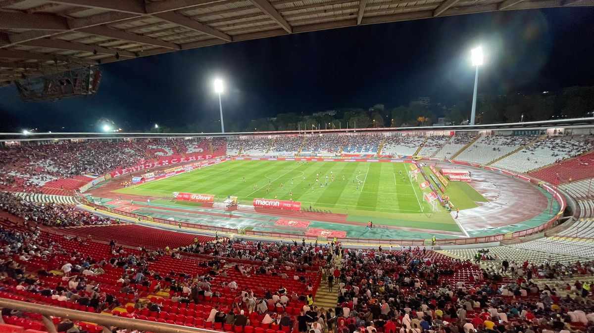 Steaua Roșie Belgrad - CFR Cluj, fani și meci