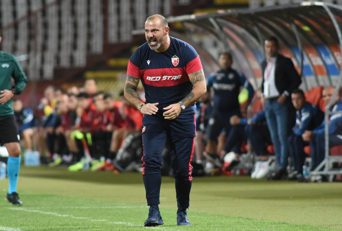 Ultimul meci al lui Șumudică la CFR Cluj? Imaginile surprinse de jurnaliștii Gazetei la 20 de minute după umilința de la Belgrad