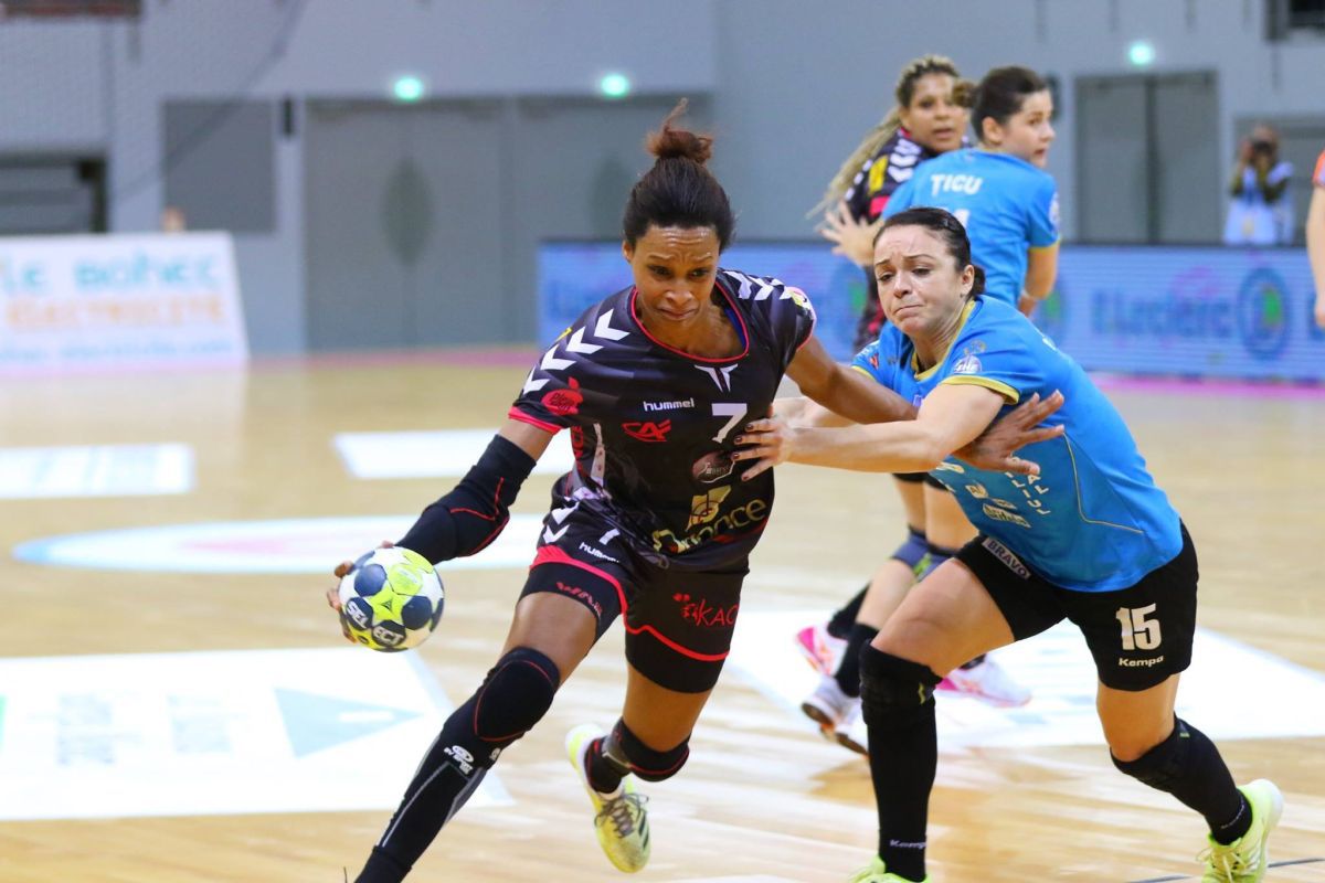 Meci de retragere pentru Valentina Ardean-Elisei, la Bistrița