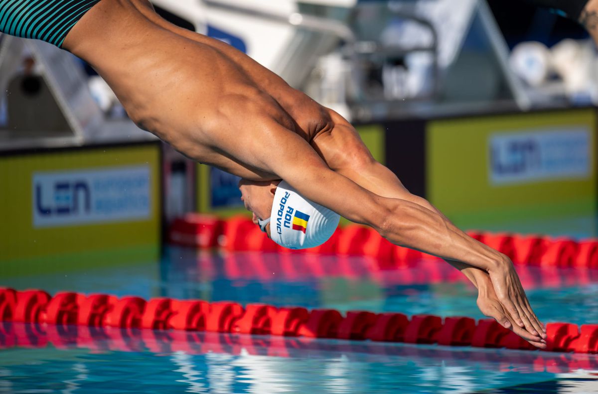 „S-au adunat foarte multe” » Antrenorul lui Popovici explică de ce s-a retras David înaintea finalei de la 400 de metri