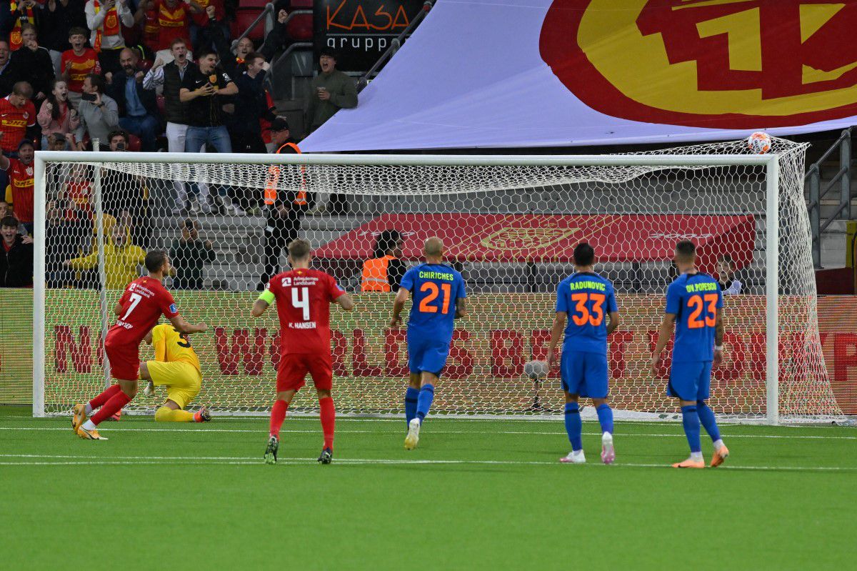 Darius Olaru acuză după Nordsjaelland - FCSB: „Am simțit că arbitrul e puțin de partea lor”