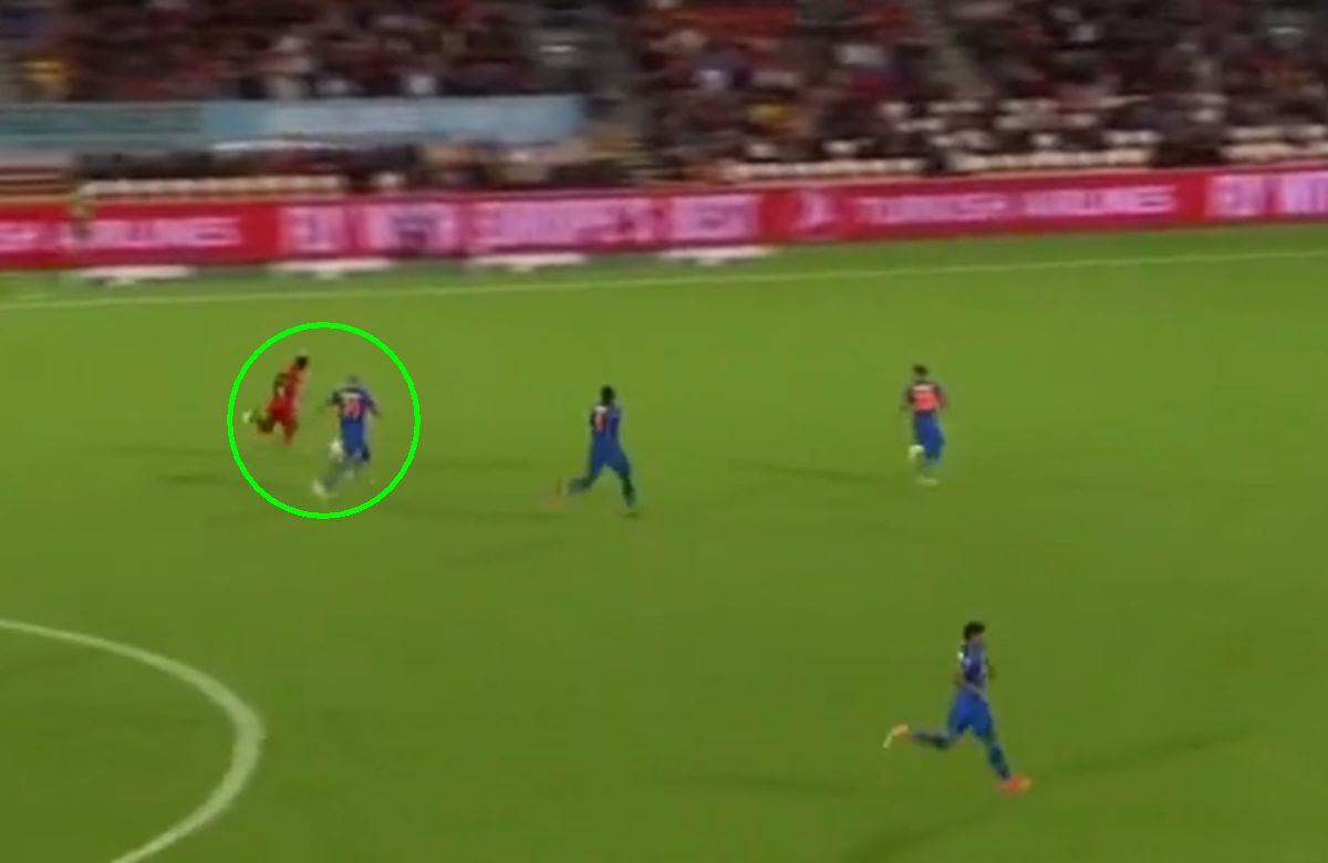 Vlad Chiricheș, roșu în Nordsjaelland - FCSB / FOTO: Capturi TV @Antena Sport 1