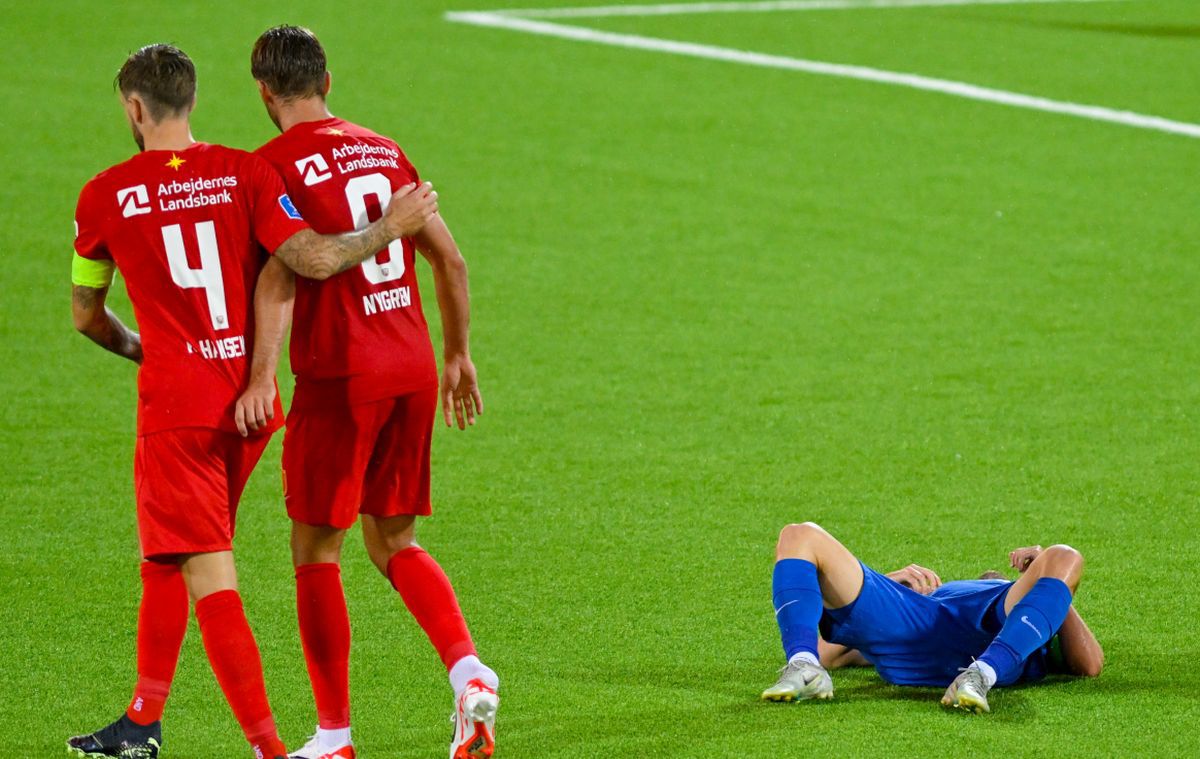 Chiar i-au năucit! Ce mesaj a apărut pe contul de facebook al celor de la FCSB după eșecul cu Nordsjaelland