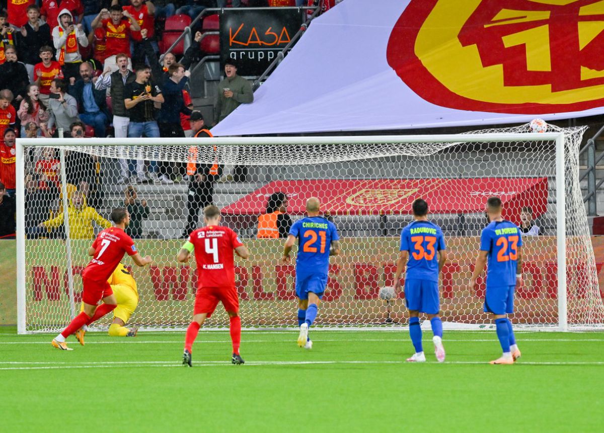 Penalty controversat în Nordsjaelland - FCSB