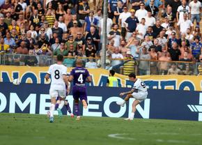 Ce note au primit Dennis Man și Mihăilă la revenirea Parmei în Serie A: „A deblocat meciul!”