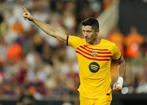 Valencia – Barcelona 1-2 » Remontada blaugrana după dubla lui Robert Lewandowski în prima etapă din La Liga