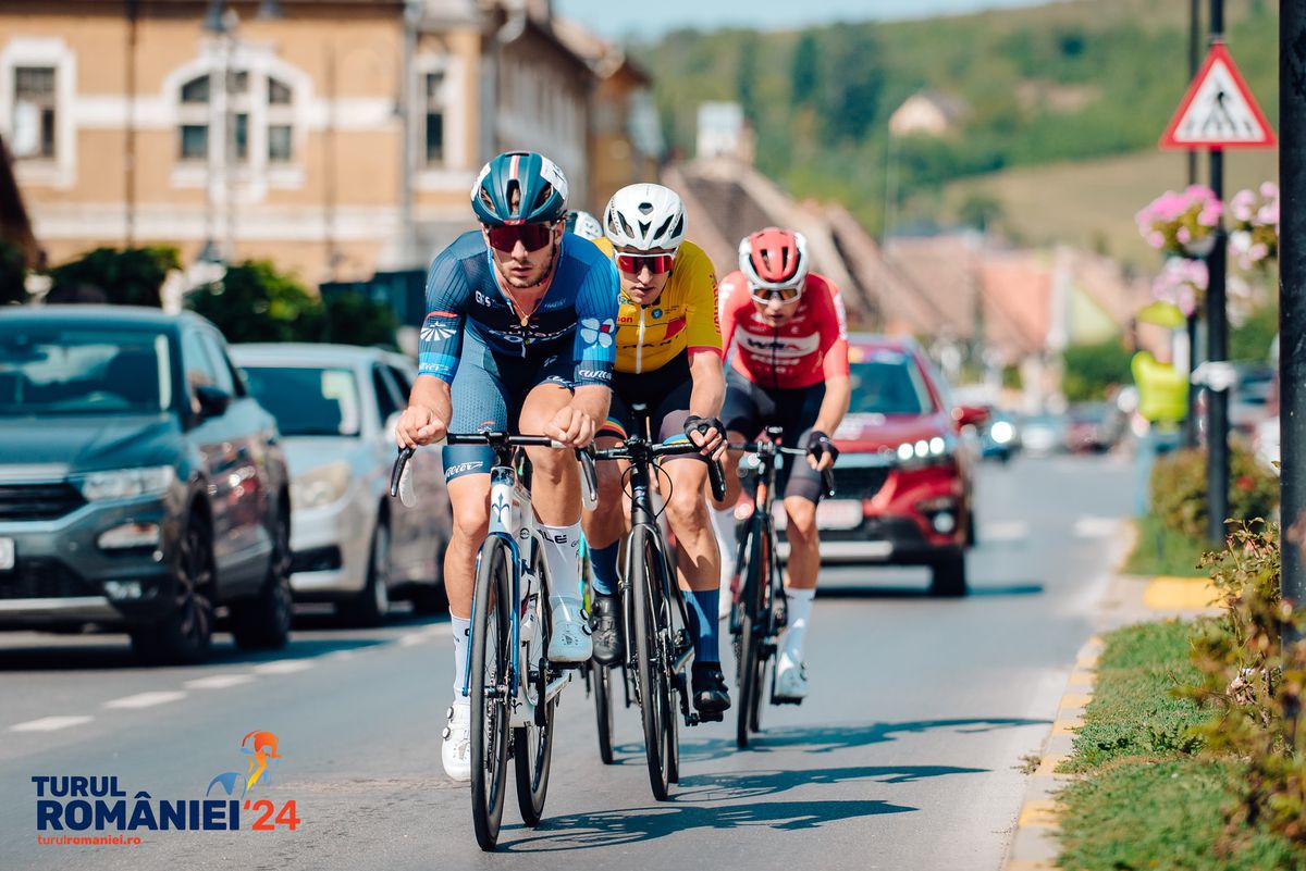 Turul României se apropie de București » Rezumatul etapei a 3-a și start de la Târgoviște pentru o nouă zi caniculară