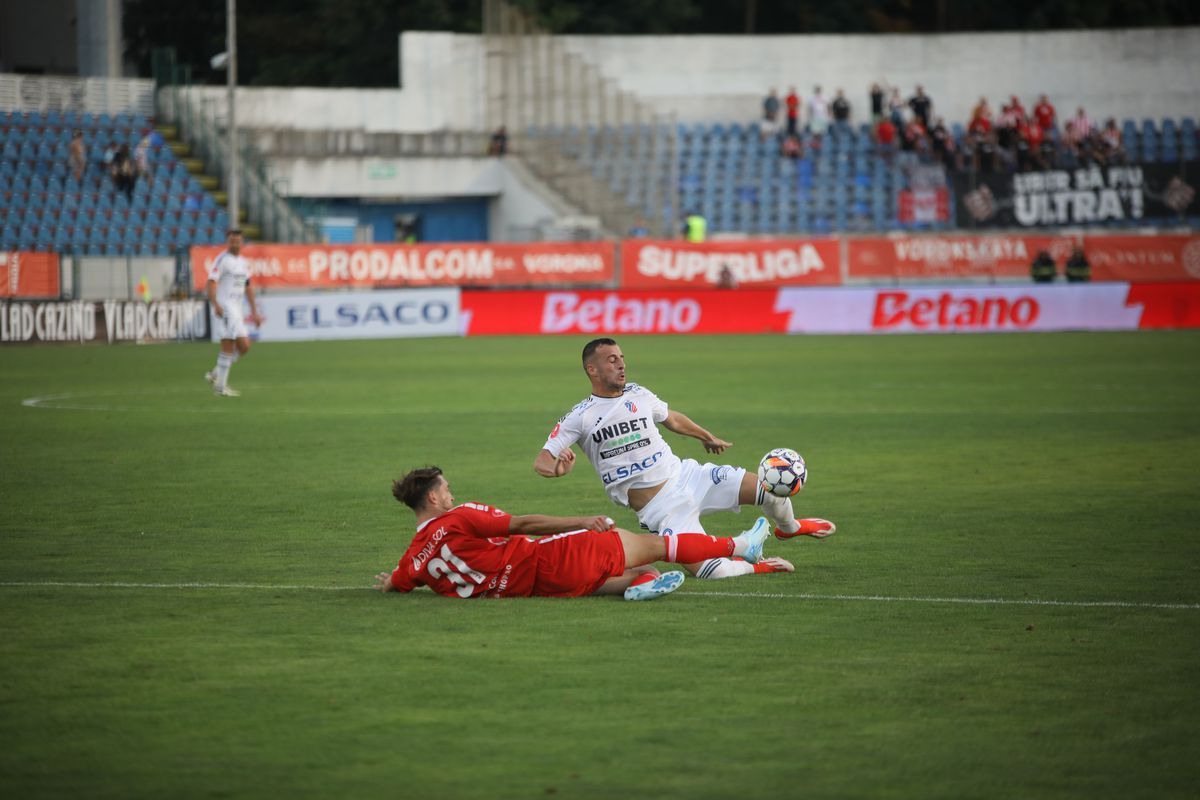 FC Botoșani – UTA Arad 1-0 / Foto: Ionuț Tăbultoc