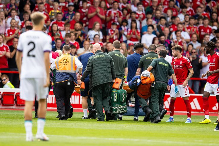 Accidentare gravă în Nottingham Forest - Bournemouth/ foto Imago Images