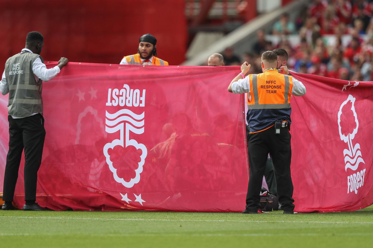 Accidentare gravă în Nottingham Forest - Bournemouth