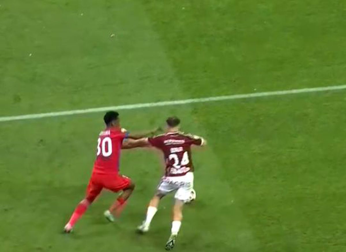 Gafă Siyabonga Ngezana în Rapid - FCSB