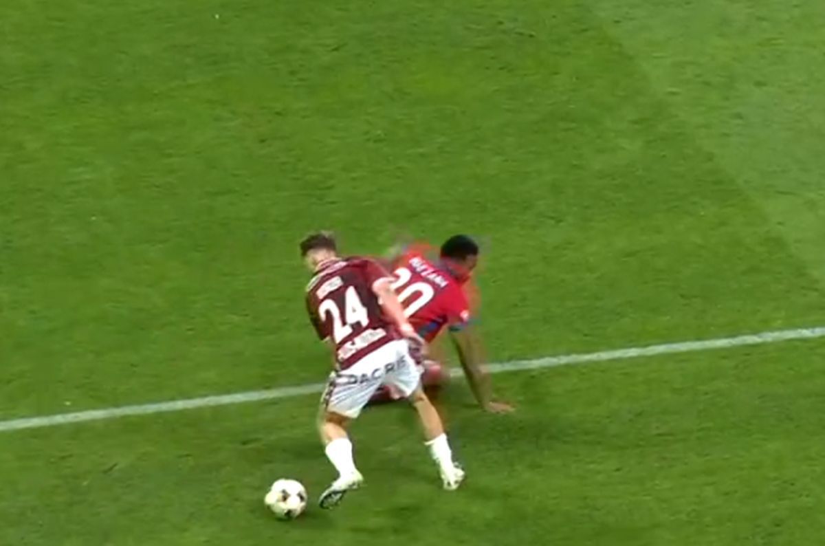 Gafă Siyabonga Ngezana în Rapid - FCSB