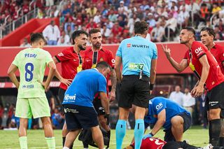 Mallorca acuză dur arbitrajul: „E o rușine! Meciul trebuia oprit”