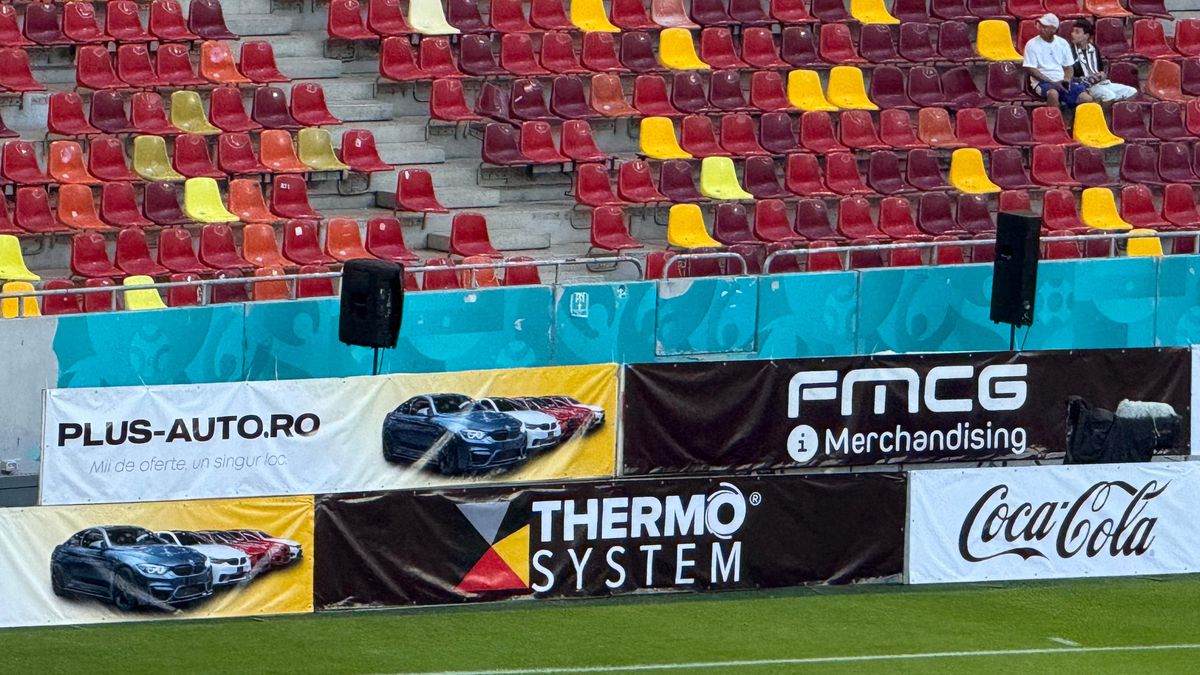 Galeria Rapidului încalcă regulamentul FRF la derby-ul cu FCSB?! Detaliul surprins pe Arena Națională