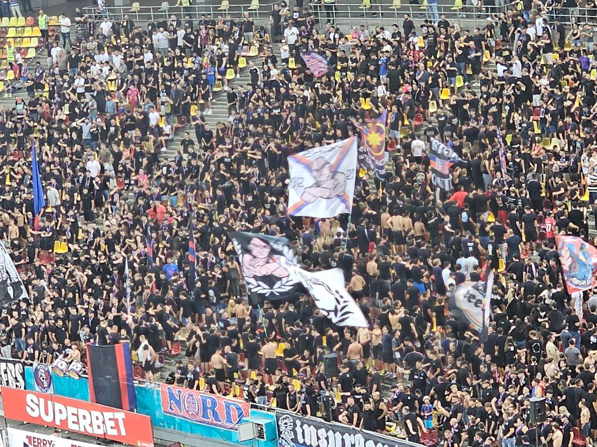 „Imnul Golanilor”, torțe, rasism și înjurături » Cum a arătat debutul meciului Rapid - FCSB