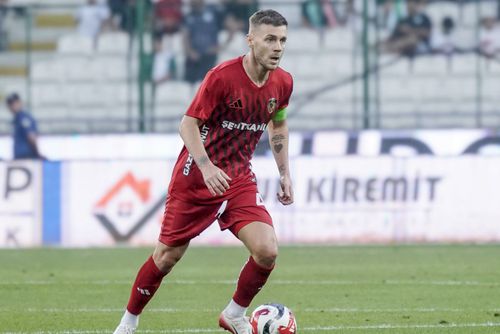 Alexandru Maxim, în Konyaspor - Gaziantep. FOTO: X