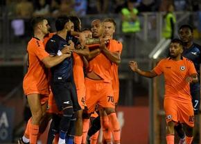 Imagini incredibile » Bătaie și haos în amicalul Lazio - Atromitos!