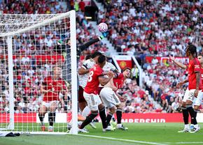 Manchester United - Arsenal, primul derby al sezonului în Premier League » Deschidere de scor în minutul 13