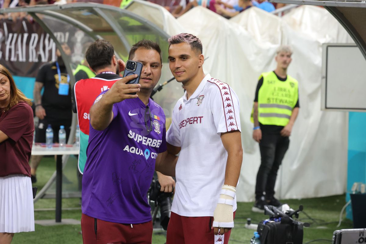 Accidentat, Cristi Manea a venit la Rapid - FCSB » Cum a apărut la Arena Națională