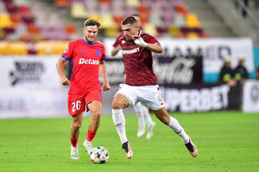 Politic și Ciobotariu - Rapid – FCSB // FOTO: Cristi Preda (GSP) Denis Ciobotariu poate semna cu noua echipă în această săptămână! Două echipe se bat pentru fundașul Rapidului