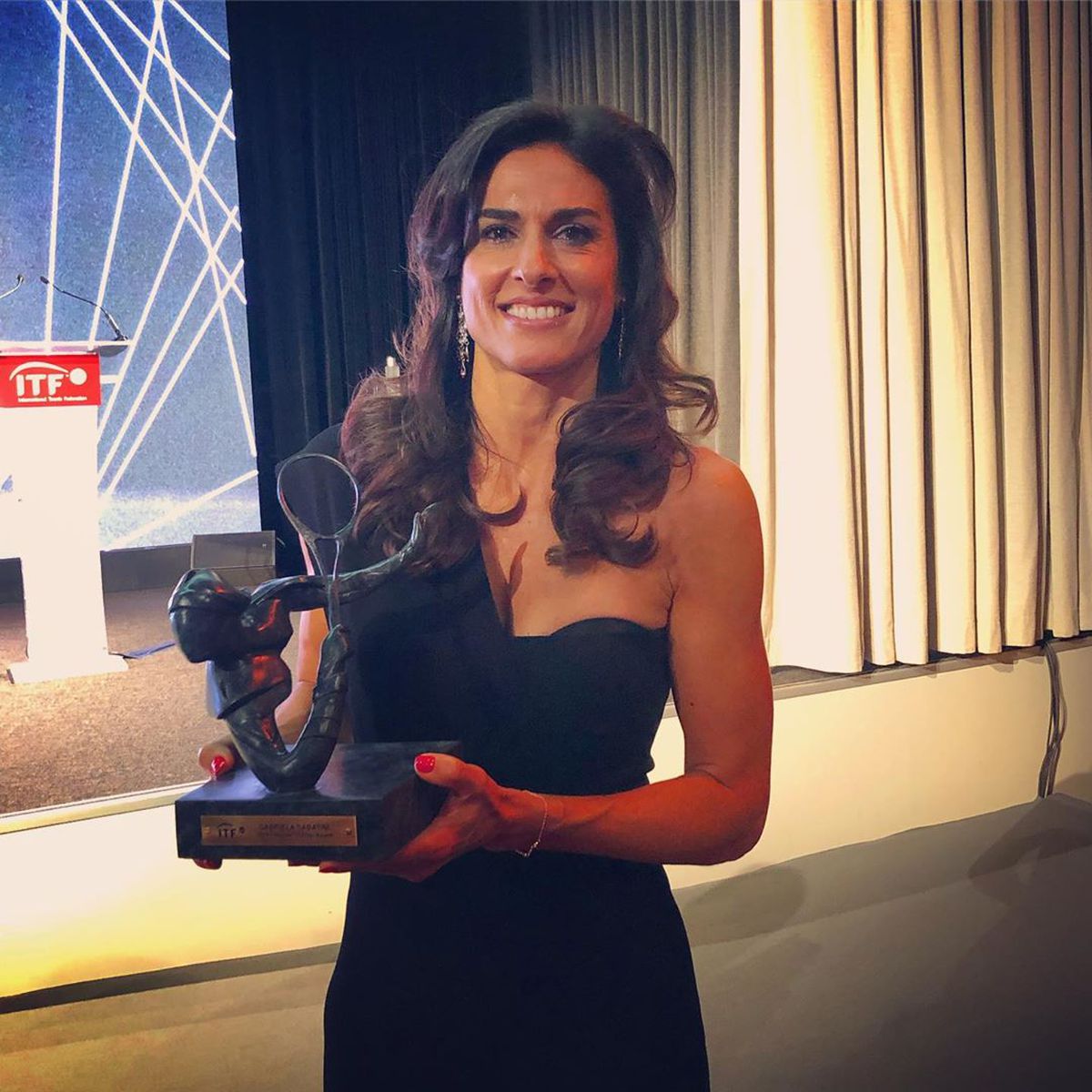 Incredibil cum arată Gabriela Sabatini, la 52 de ani! Cea mai frumoasă jucătoare a anilor '90 a făcut senzație în demonstrativul jucat alături de Nadal