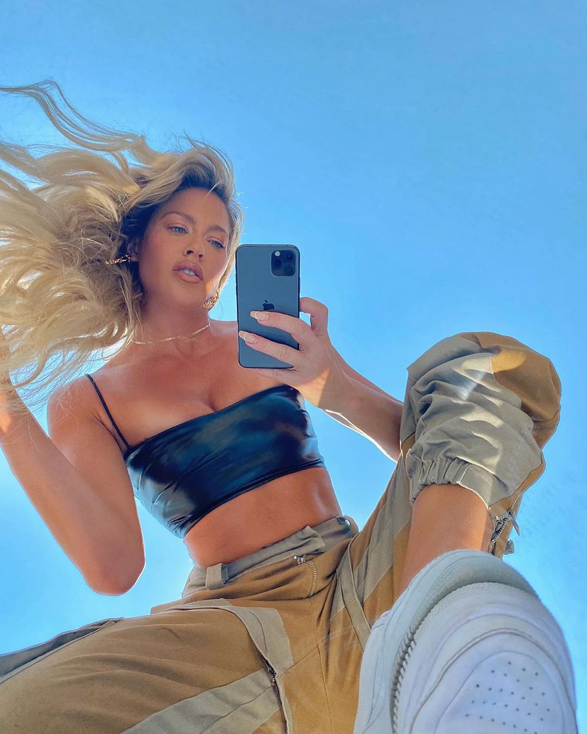 FOTO Din ring pe podium: Kelly Kelly renunță la wrestling pentru a deveni fotomodel