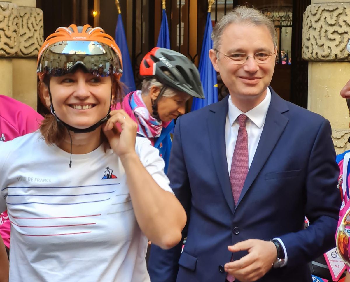 4.000 de kilometri pe bicicletă, între Paris și București