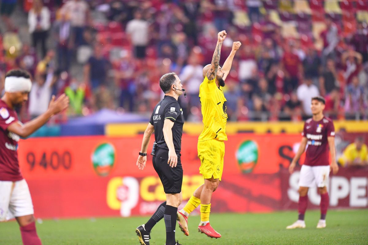 De ce nu a stat Ilie Poenaru pe bancă la Rapid - Gaz Metan 1-2: „De asta am vrut să stau mai sus”