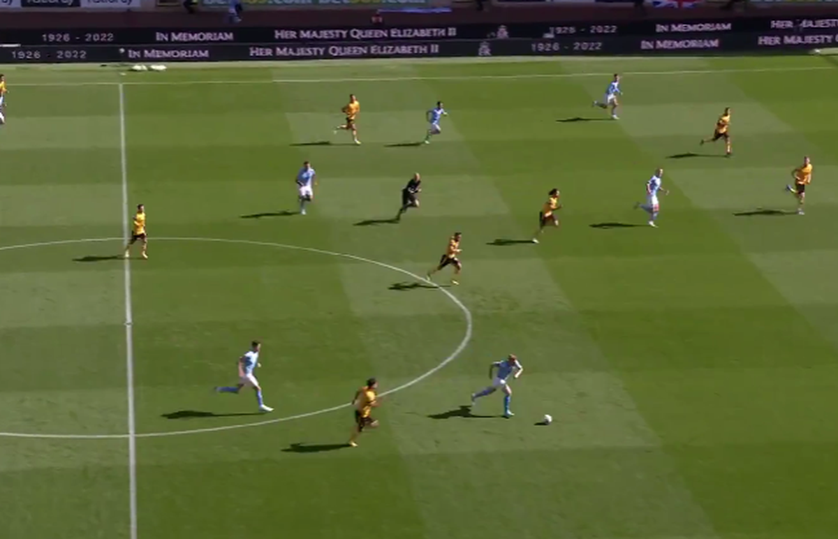 Fază desprinsă din FIFA la Manchester City - Wolverhampton » Grealish a marcat după 55 de secunde