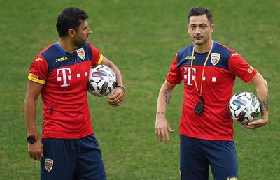 În Bănie se întâlnesc principalul și secundul » Nicolae Dică, de 3 ori asistentul lui Mirel Rădoi